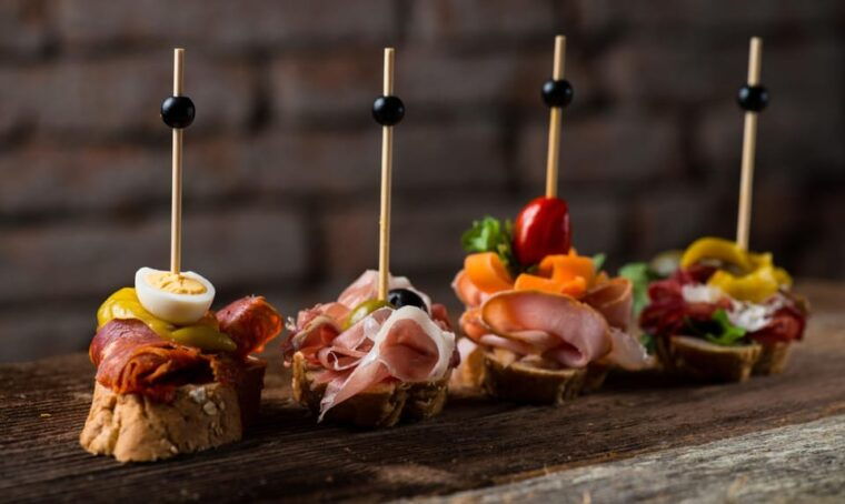 bilbao-gastronomic-and-cultural-walking-tour-with-tastings-2