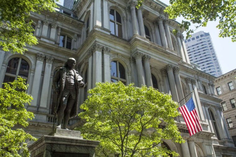 boston-freedom-trail-history-small-group-walking-tour-2