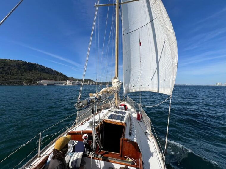 brittany-brest-private-sailing-charter-iroise-sea