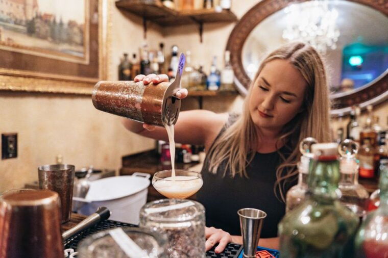 charleston-speakeasy-sagas-prohibition-pub-crawl