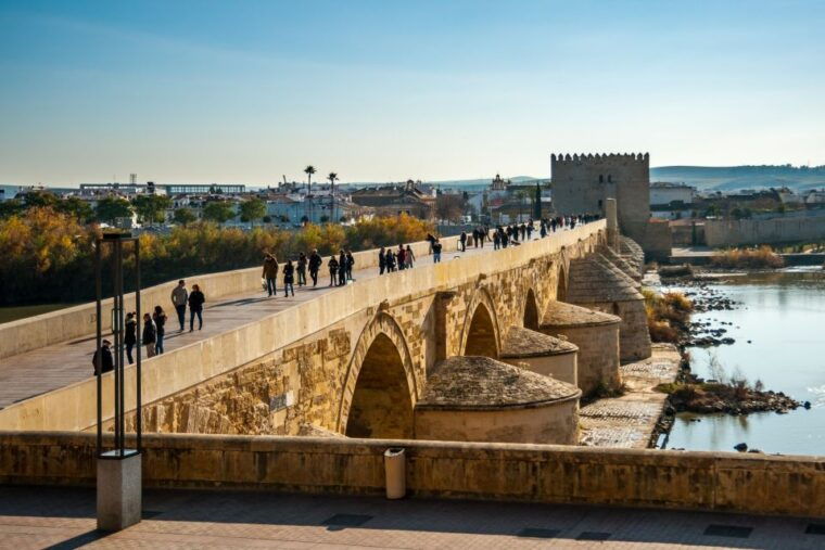cordoba-city-sightseeing-hop-on-hop-off-bus-tour