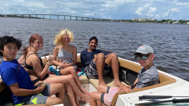 daytona-beach-coastal-discovery-cruise