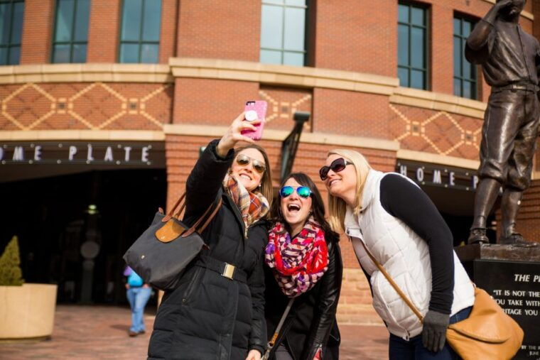 denver-city-highlights-and-history-walking-tour