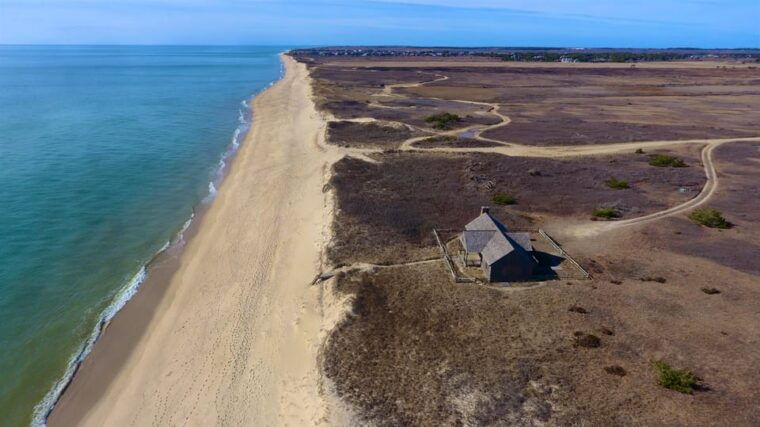 discover-nantucket-self-guided-biking-or-driving-tour