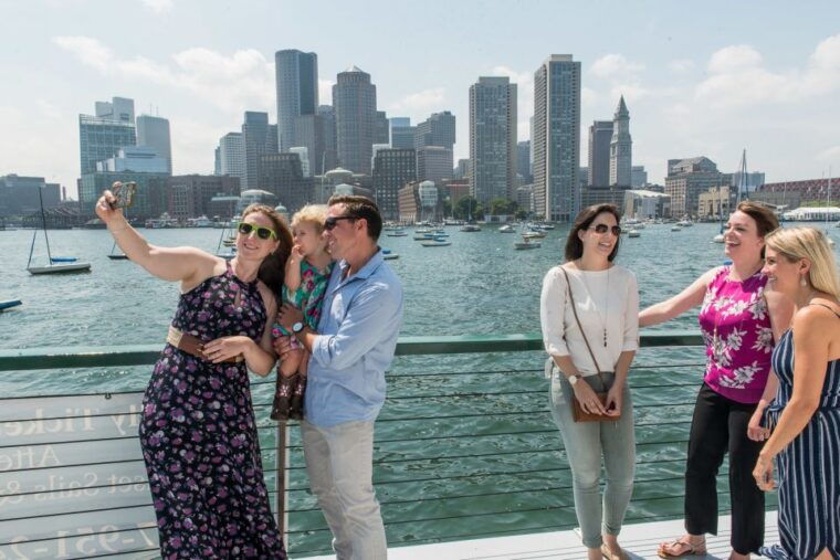 downtown-boston-harbor-weekend-cruise-with-brunch