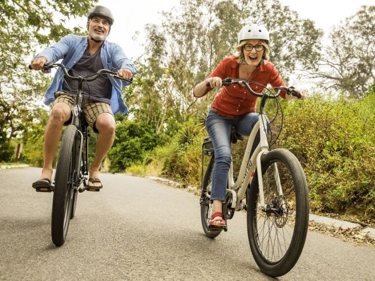 electric-city-bike-rental-with-hotel-delivery