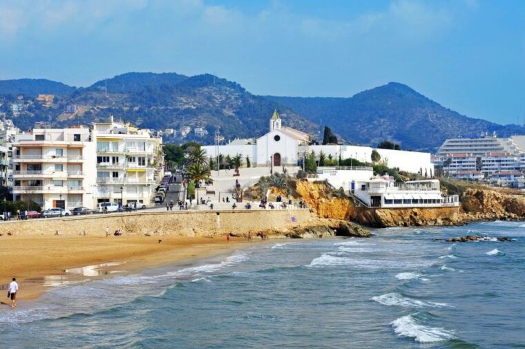 from-barcelona-private-full-day-girona-sitges-guided-tour