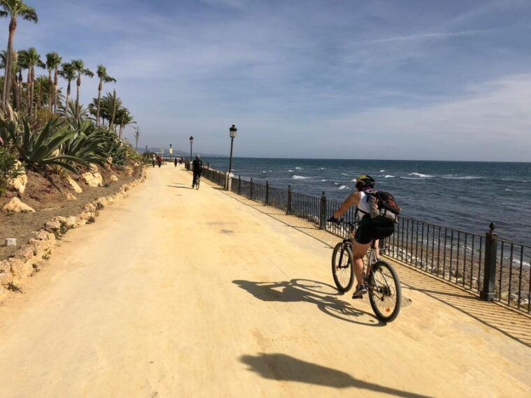 from-marbella-guided-bicycle-tour-to-puerto-banus
