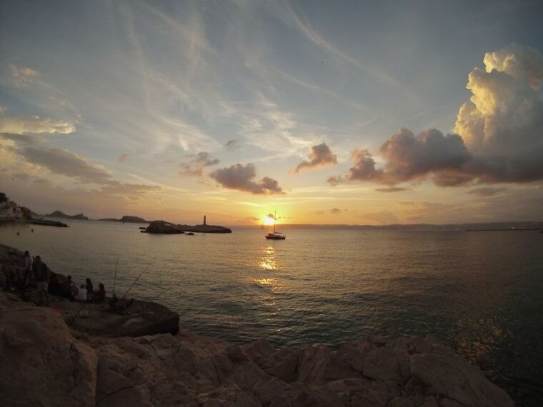 from-marseille-customizable-private-day-tour-of-provence
