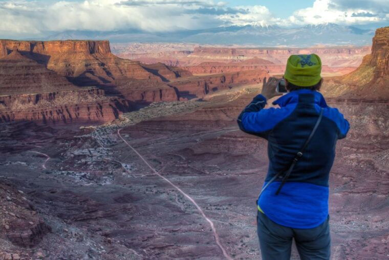 from-moab-full-day-canyonlands-and-arches-4x4-driving-tour