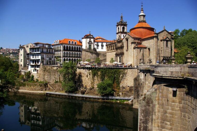 from-porto-day-douro-valley-wine-tour-2-wine-tasting-lunch