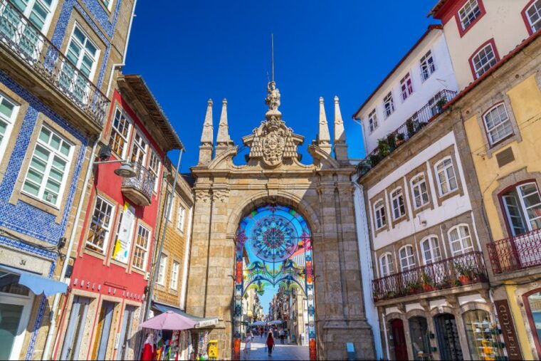 from-porto-wonders-of-braga-guimaraes-private-day-trip