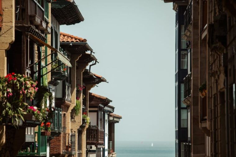 from-san-sebastian-hondarribia-sightseeing-and-pintxos