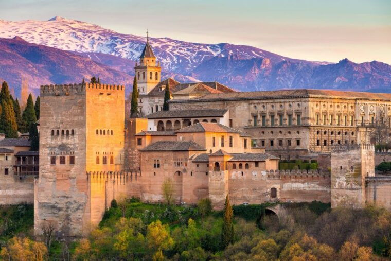 from-seville-private-excursion-to-the-alhambra