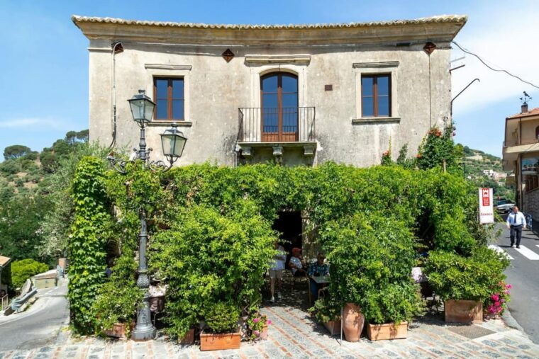from-taormina-the-godfather-sicily-tour