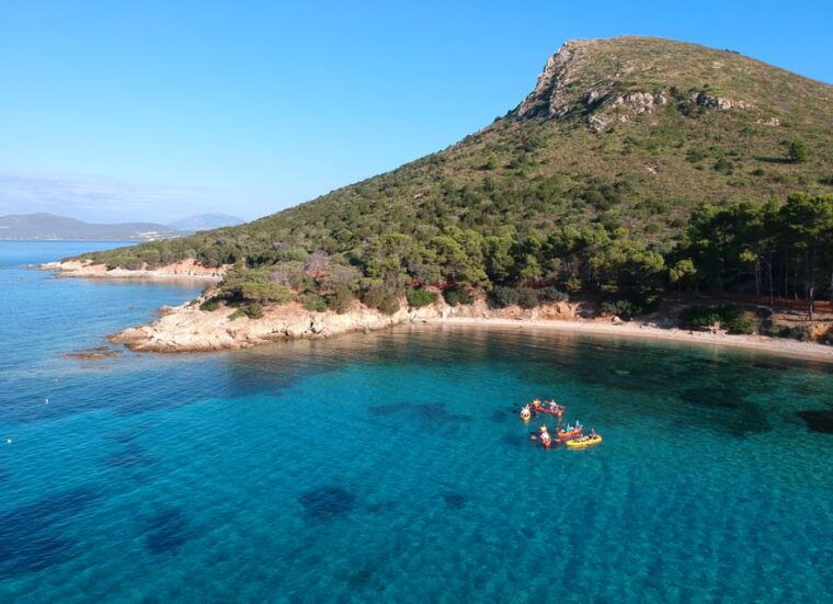 golfo-aranci-sunrise-dolphin-kayak-tour-with-breakfast