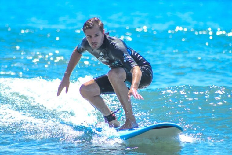 gran-canaria-surf-safari-course-surf-lesson-all-levels