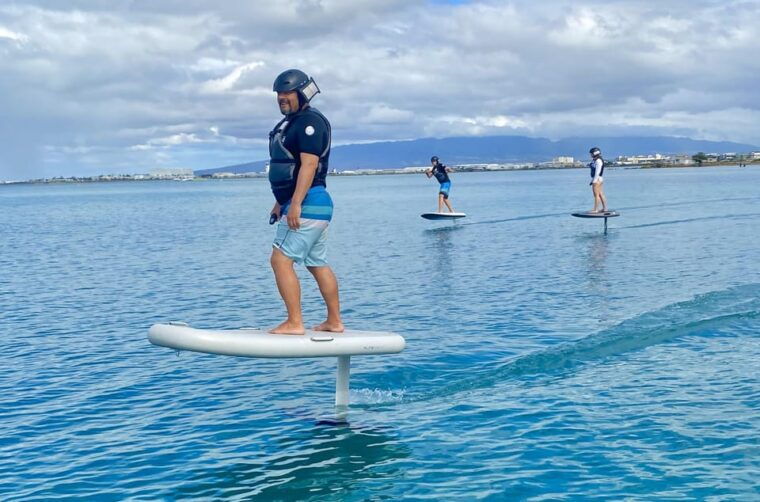 hawaii-electric-hydrofoil-surfing-group-lesson