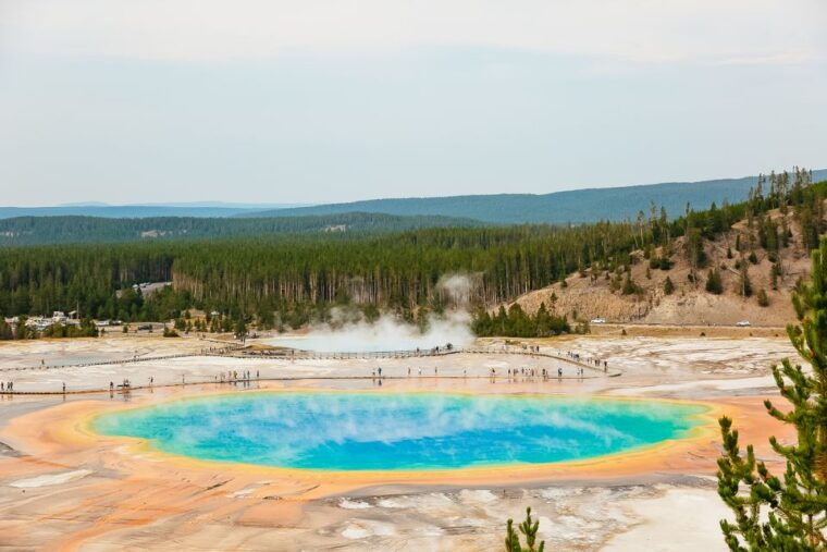 jackson-2-day-yellowstone-national-park-tour-with-lunches