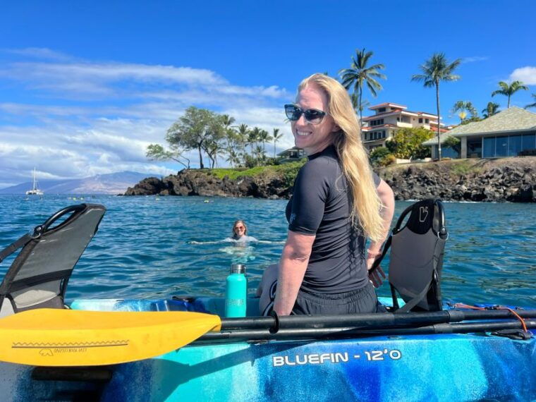 kayak-whale-watch-and-snorkel-at-turtle-town