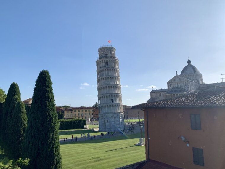la-spezia-full-day-pisa-and-lucca-excursion