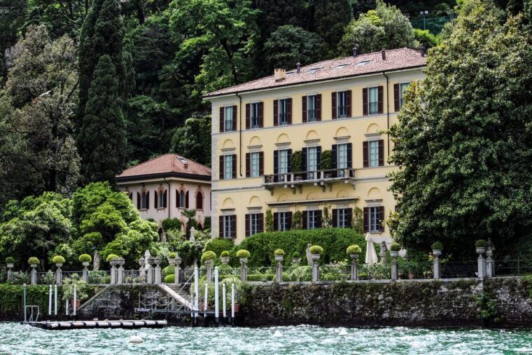 lake-como-shared-boat-tour