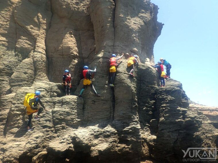 las-palmas-coastering-via-ferrata-water-jumping-snorkel