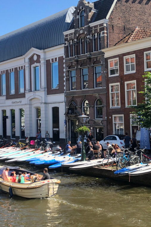 leiden-paddleboard-rental-to-explore-leidens-canals