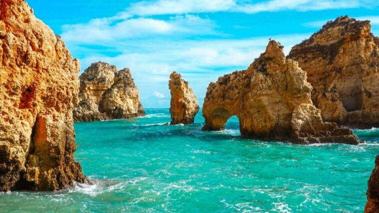 lisbonprivate-tour-to-algarvebenagil-caveportimao-lagos