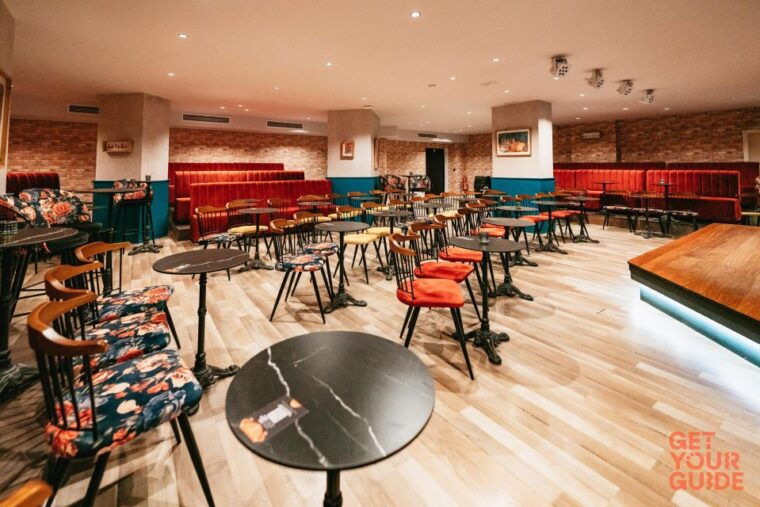 malaga-show-and-food-at-alegria-flamenco-and-restaurant