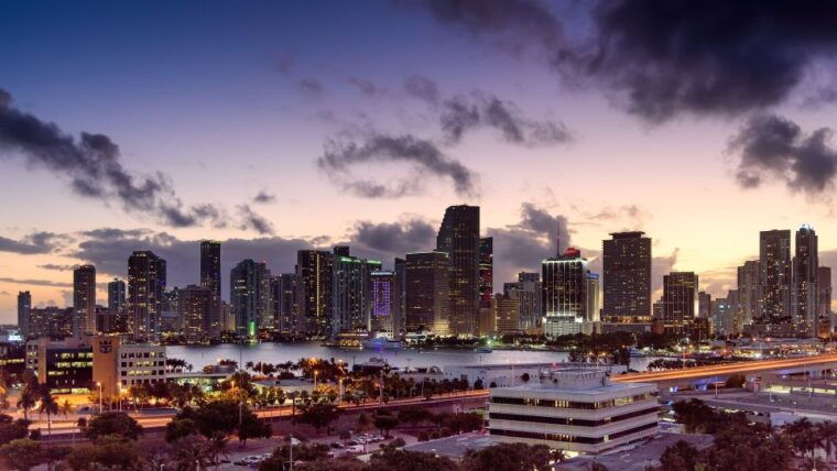 miami-private-sunset-helicopter-tour