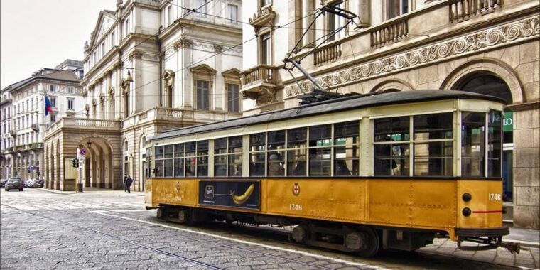 milan-2-5-hour-city-tour-by-tram