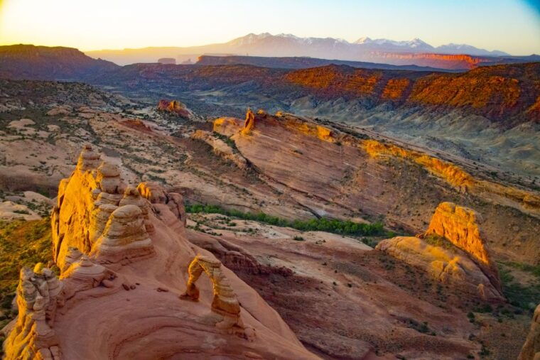 moab-arches-national-park-airplane-tour