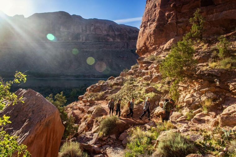 moab-bow-and-arrow-canyon-canyoneering-excursion