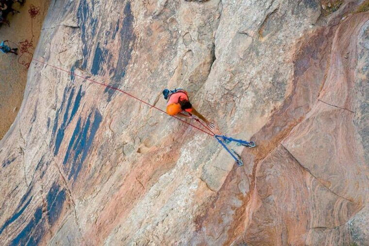 moab-half-day-guided-rock-climbing-adventure
