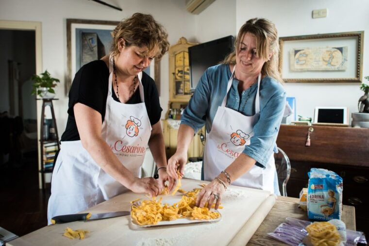 modena-private-pasta-making-class-at-a-locals-home