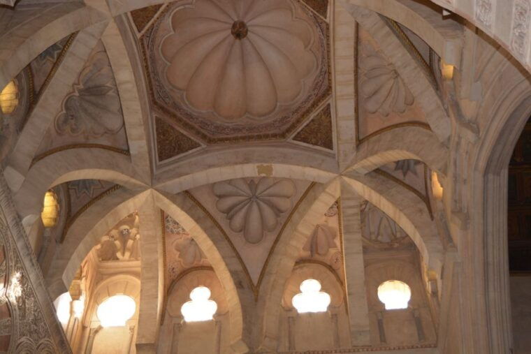 mosque-cathedral-small-group-guided-tour