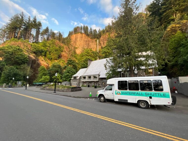 multnomah-falls-half-day-tour-of-all-5-major-waterfalls
