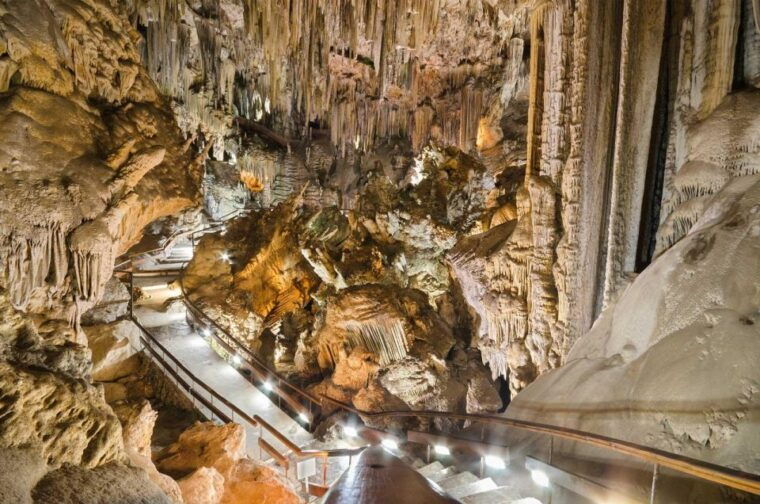 nerja-nerja-frigiliana-private-day-trip-from-malaga
