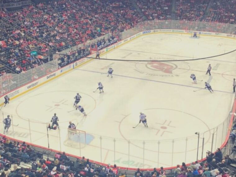 newark-new-jersey-devils-ice-hockey-game-ticket