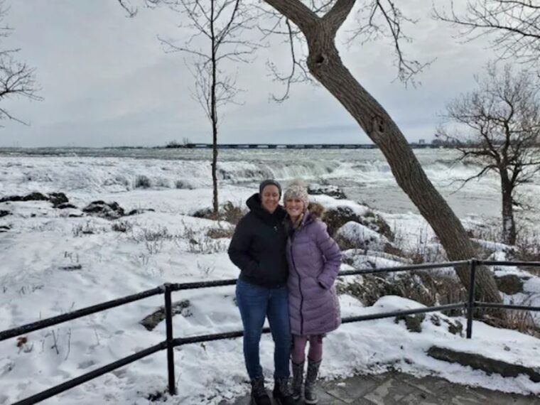 niagara-falls-usa-winter-tour-with-cave-of-the-winds-entry