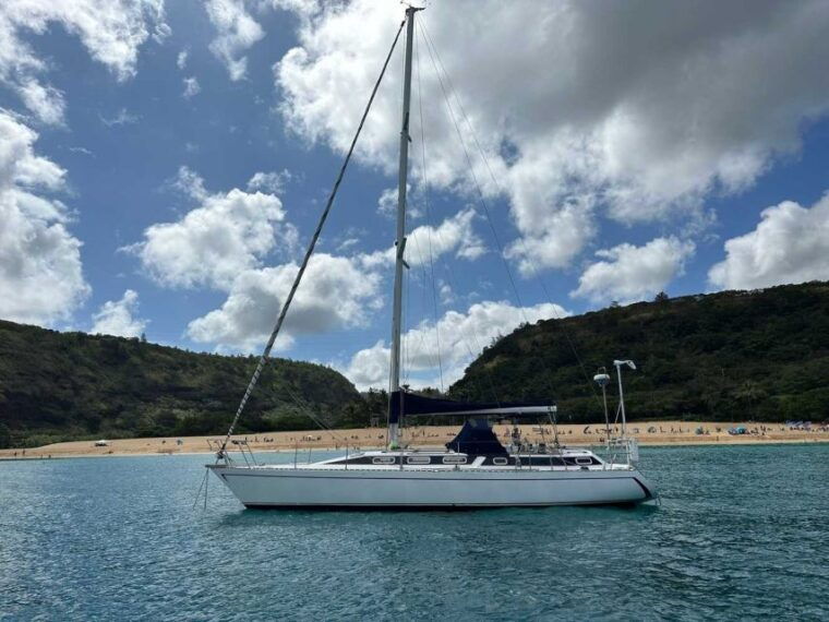 oahu-waikiki-sailing-turtle-snorkeling-in-small-groups