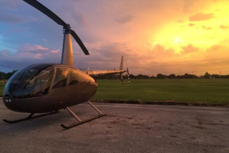 orlando-theme-parks-at-night-helicopter-flight
