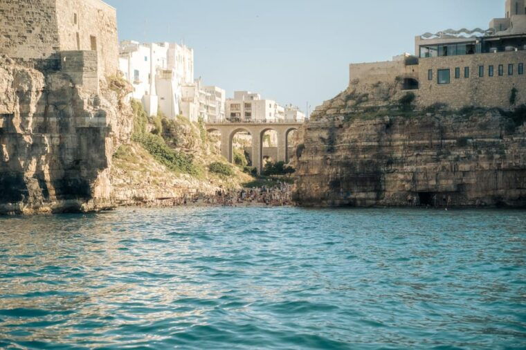 polignano-sea-caves-boat-tour-with-snorkeling-aperitif