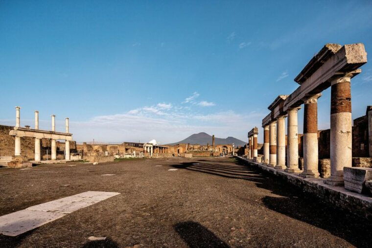 pompeii-and-vesuvius-full-day-tour-from-amalfi-coast