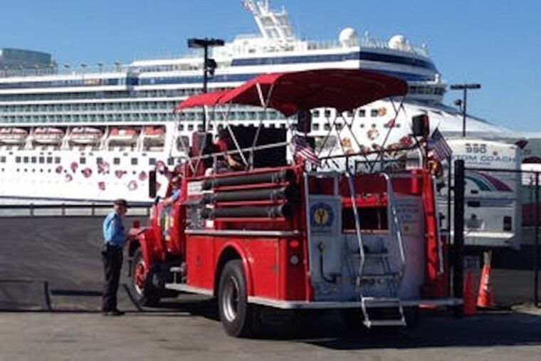 portland-maine-tour-in-vintage-fire-engine