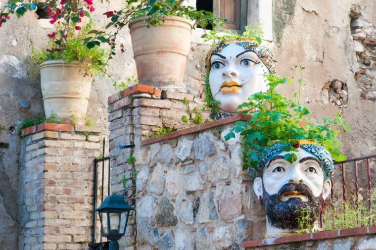private-taormina-top-city-sights-walking-tour