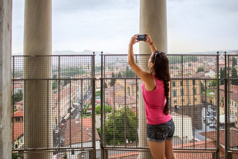 reserved-entrance-to-leaning-tower-of-pisa-cathedral