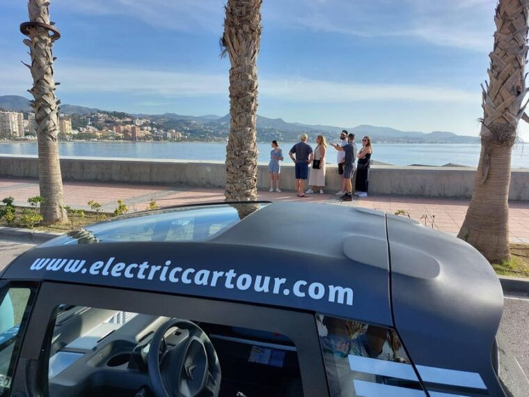 romantic-night-tour-of-malaga-by-electric-car