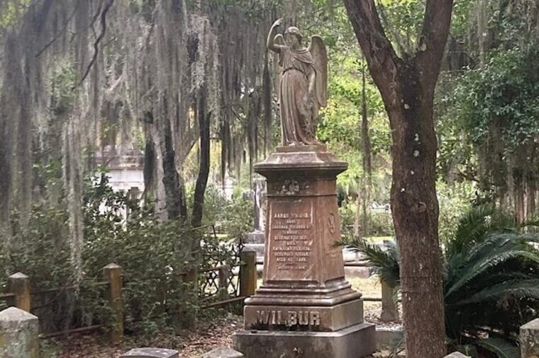 savannah-bonaventure-cemetery-golf-cart-guided-tour